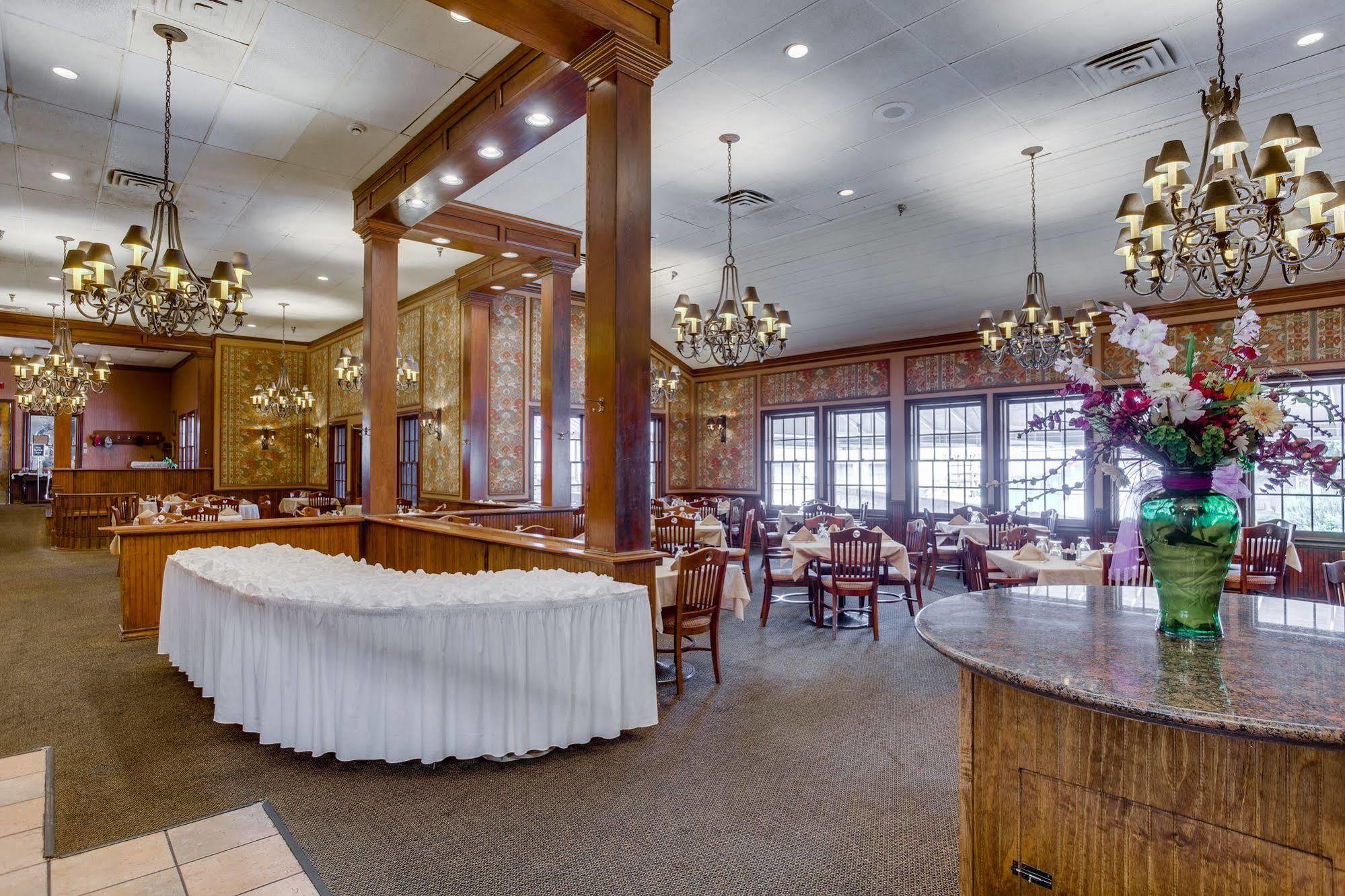 Y O Ranch Hotel And Conference Center Kerrville Extérieur photo